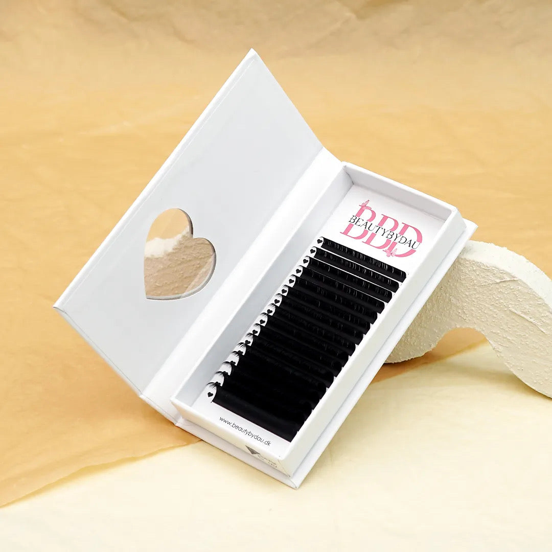 Single Flat Lashes